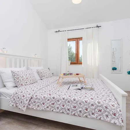 בית נופש In 31210 *