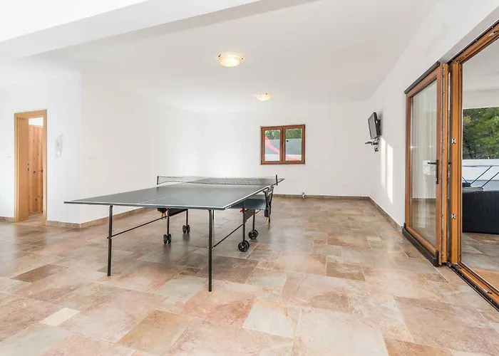 In 31210 Holiday home Jasenice (Zadar)