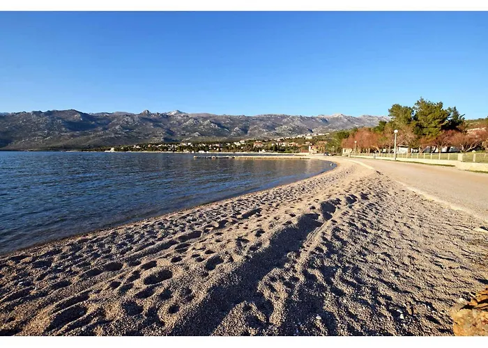 In 31210 Holiday home Jasenice (Zadar)